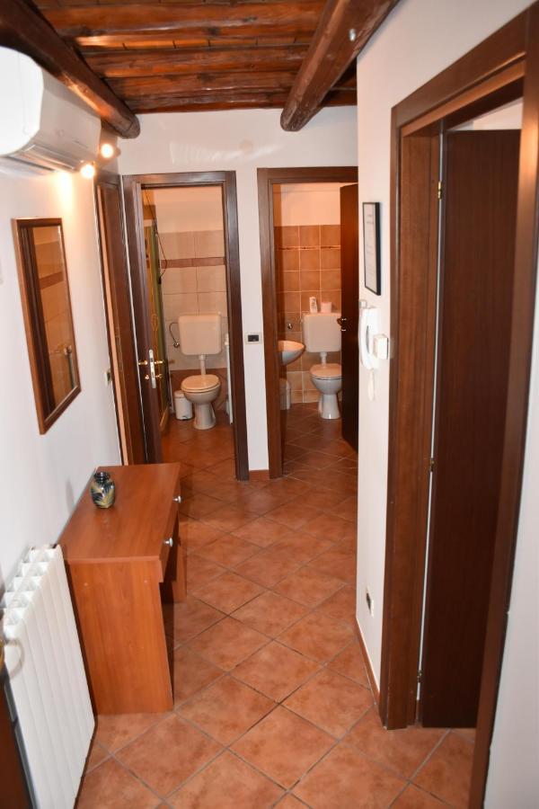 Rooms And Apartments Robert Rovinj Exterior foto